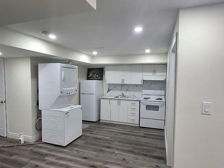 59 Rudder Rd #BASEMENT — Photo 3