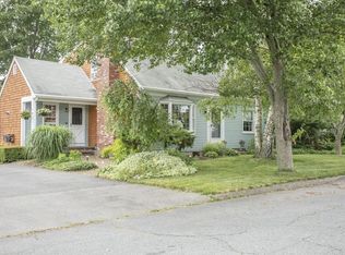 157 Seabury St, New Bedford, MA 02745
