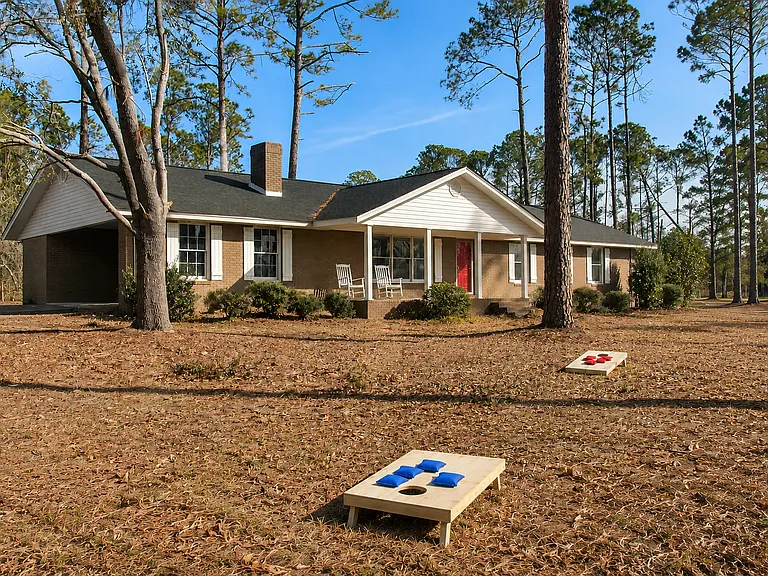 3751 Baker Hwy — Photo 2