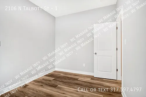 2106 N Talbott St Photo 1
