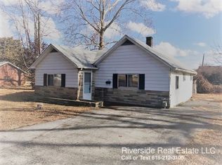 214 Main St, Cahokia, IL 62206