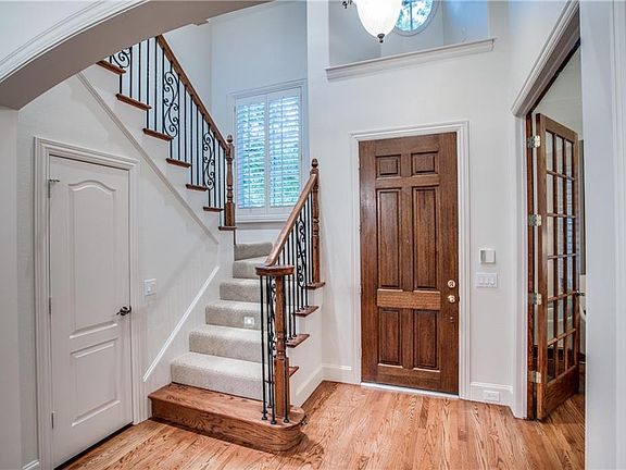 4th image of 7307 Park Lake Dr