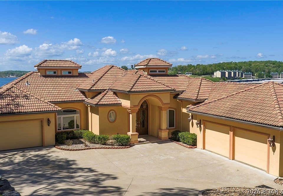 1st image of 727 Regency Cove Dr