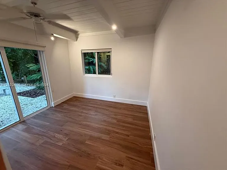 6851 SW 77th Ter — Photo 17