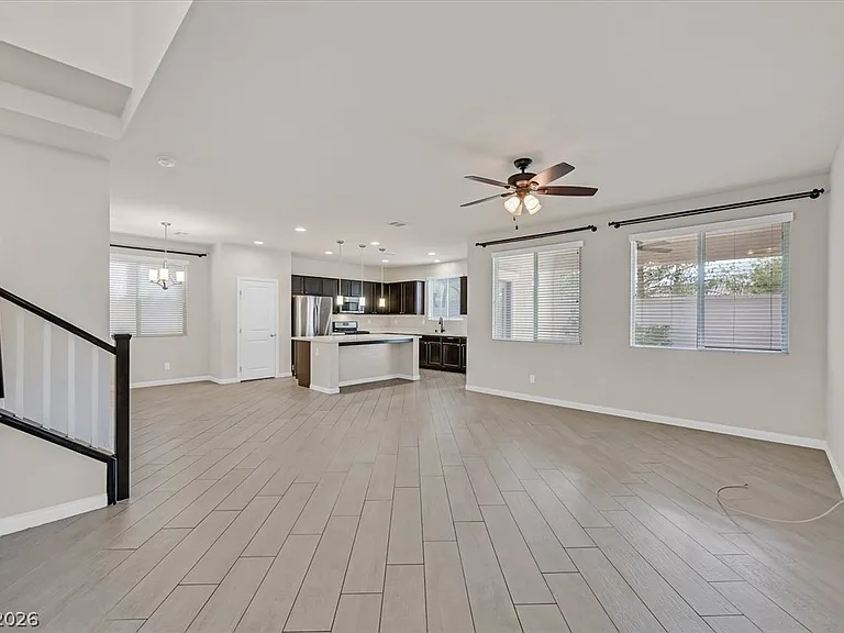 719 Orchard Course Dr — Photo 5