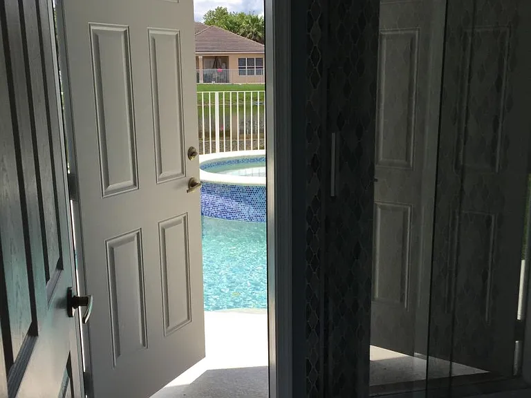 9324 Savannah Estates Dr — Photo 16