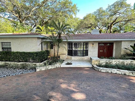 2nd image of 1530 Salvatierra Dr