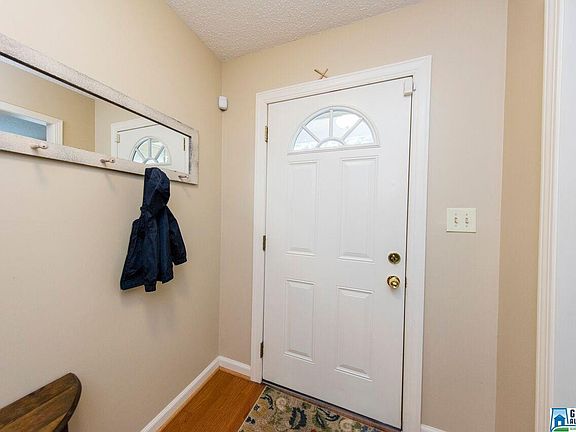 5th image of 5700 Belmont Dr