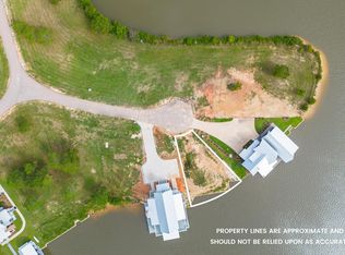 18 Painted Arrow Point, Lumberton, MS 39455