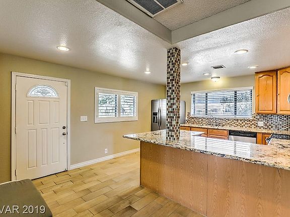 5th image of 7220 W Meranto Ave