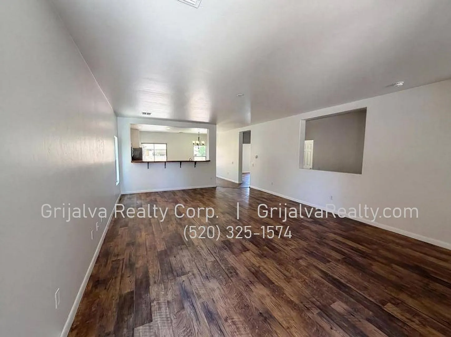 Beautiful 3-Bedroom Rancho Sahuarita Home For Rent *Move-In Special* (Pima Mine Rd/Rancho Sahuarita) — Photo 4