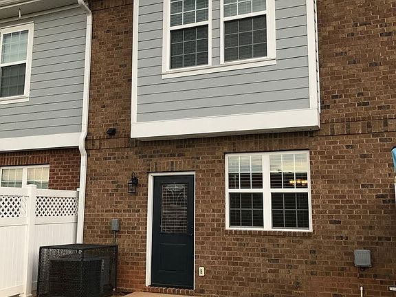 3rd image of 314 S Pine St #515