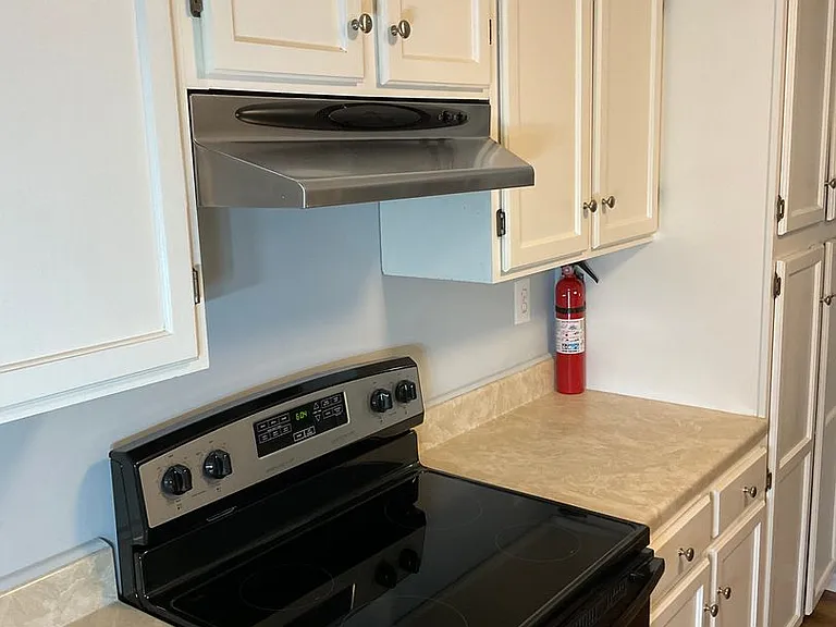 8 Russell Ave #311 — Photo 6