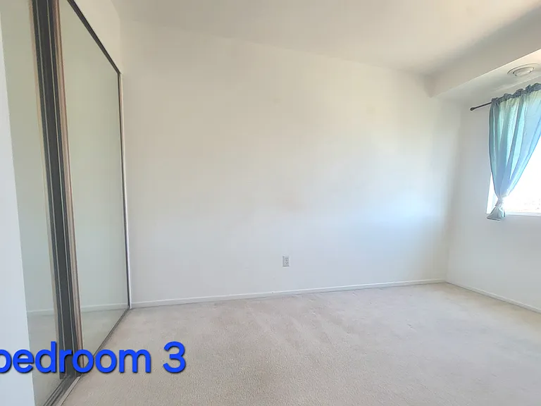 2032 Rapallo Way — Photo 16