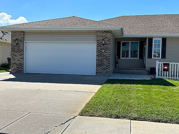3rd image of 1207 Jonathan Cir