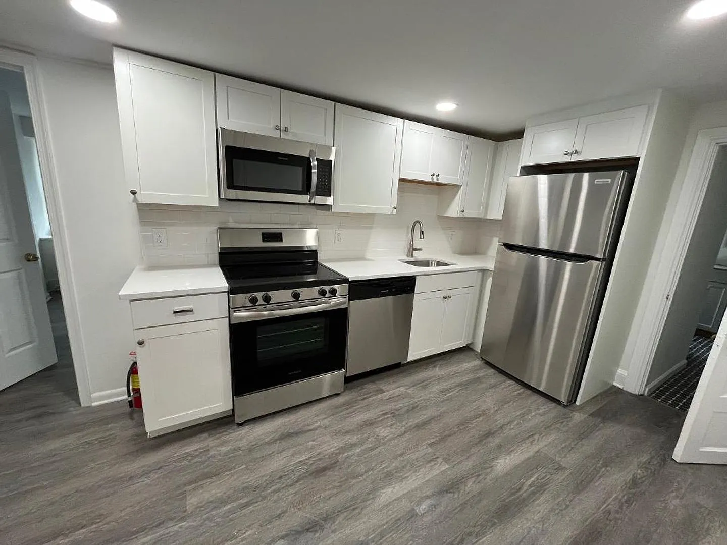 1 Bedroom, 1 bath — Photo 4
