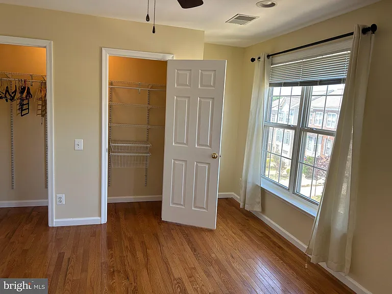 6391 Hawk View Ln — Photo 5