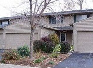 1349 Lochaven Rd, Waterford, MI 48327