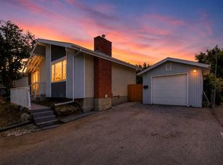 309 N Olympia Dr SE, Calgary, AB T2C 1H6