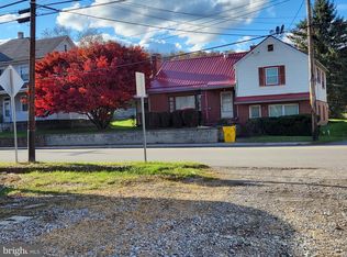 202 S Main St, Davidsville, PA 15928