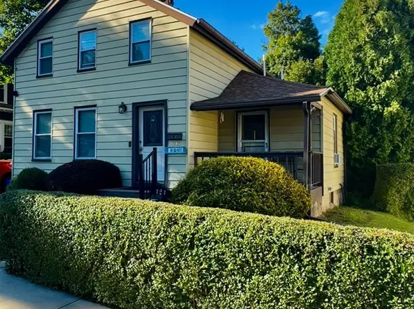 121 W Edwards St, Endicott, NY 13760