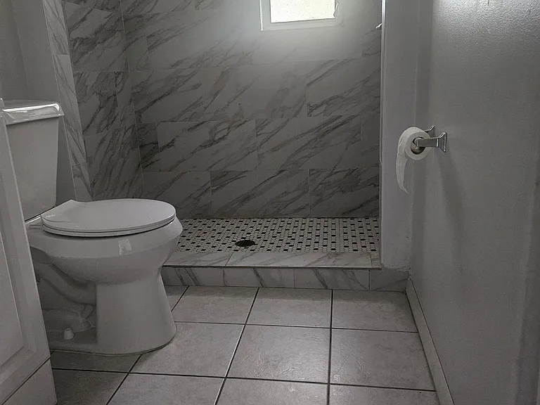 2225 9th Ave W #5 — Photo 5