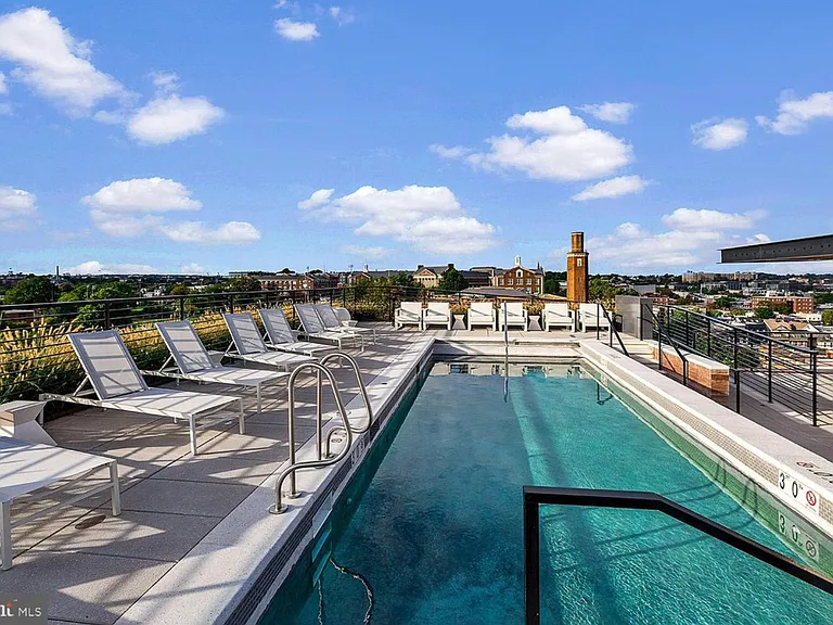 1625 Eckington Pl NE #Penthouse 113 — Photo 23