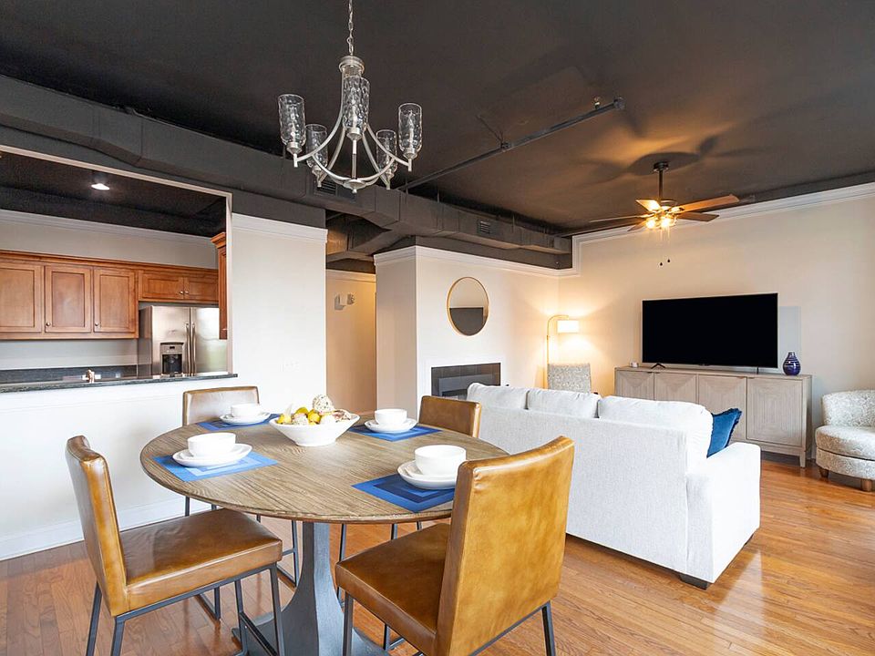 Dining Room / Living Room