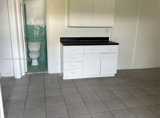 1927 Taylor St #7, Hollywood, FL 33020