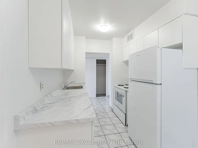 1385 Midland Ave #611 — Photo 14