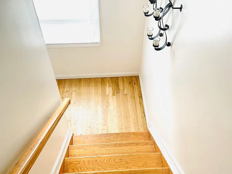 62 Virginia Ave #2 — Photo 2