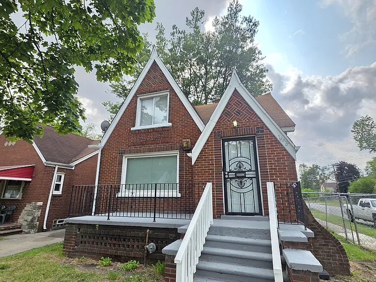 14975 Cheyenne St — Photo 1