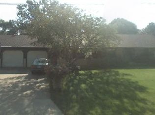 7816 Tessman Dr N, Brooklyn Park, MN 55445