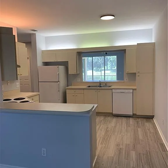 14970 Vista View Way #302 — Photo 7