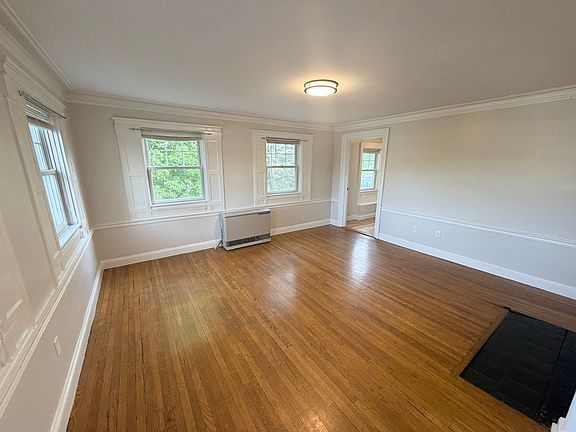 5th image of 25 Granite St #5