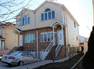 86A Mills Ave, Staten Island, NY 10305