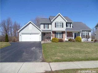 112 Bronze Leaf Trl, Rochester, NY 14612