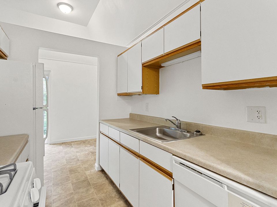 1st image of 5018 Lemans Dr #4912-W04