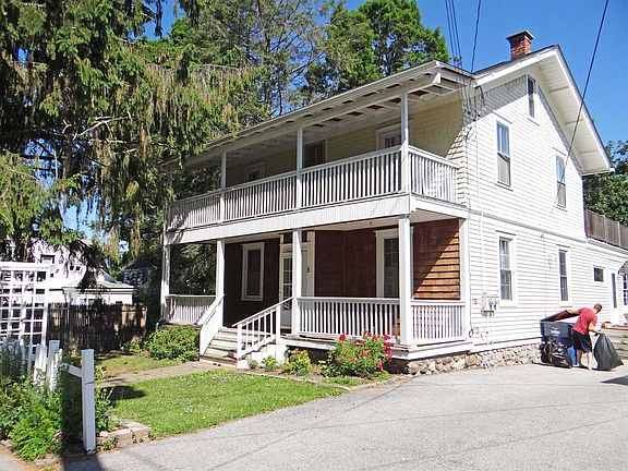 2nd image of 5 Alden Pl