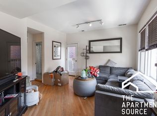 2513 N Southport Ave #F2, Chicago, IL 60614