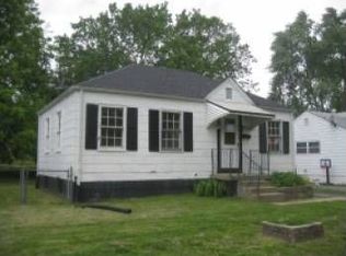 3549 Saint Joachim Ln, Saint Ann, MO 63074