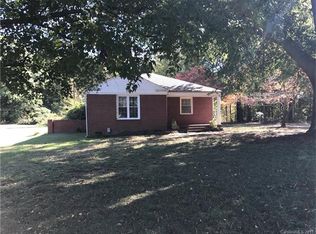502 Autumn Ln, Cherryville, NC 28021
