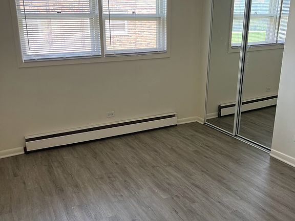 5th image of 416 Cornell Ave APT 2C