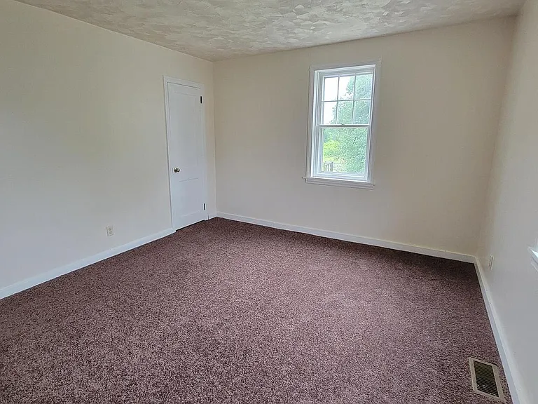106 Center — Photo 13