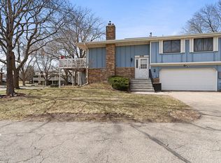 6855 Macbeth Ct, Woodbury, MN 55125