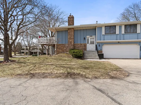 6855 Macbeth Ct, Woodbury, MN 55125