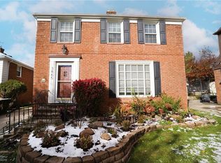 3865 Washington Blvd, University Hts, OH 44118