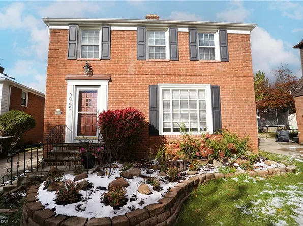 3865 Washington Blvd, University Hts, OH 44118