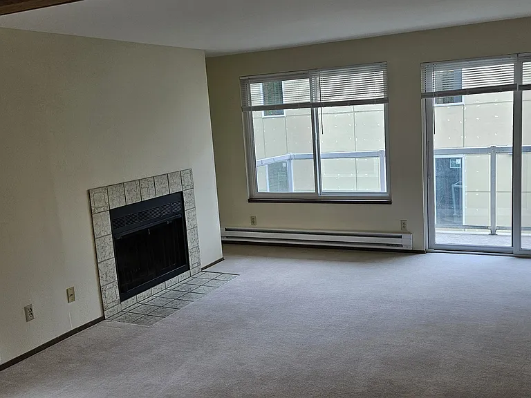 6520 23rd Ave NE #203 — Photo 3
