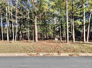 473 Carolina Club Dr, Spartanburg, SC 29306